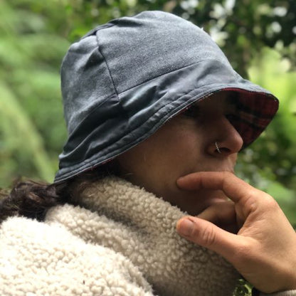 Bucket abrigado reversible